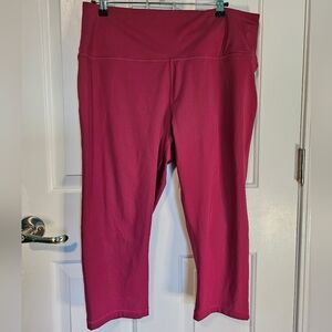 Amazon Essentials Berry Pink Yoga Workout Capri's Women's Size XL